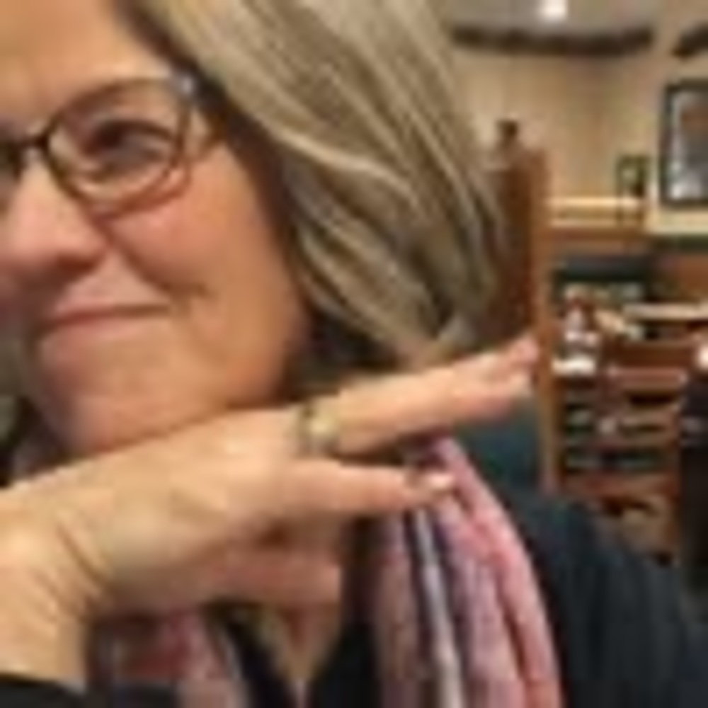 Meet your Posher, Linda